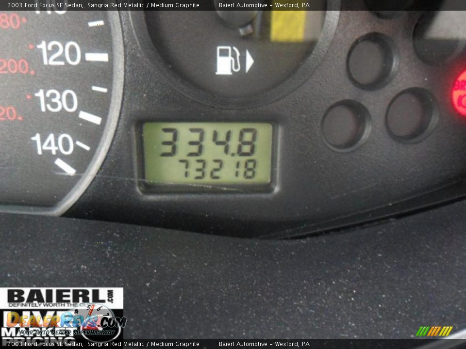 2003 Ford Focus SE Sedan Sangria Red Metallic / Medium Graphite Photo #20