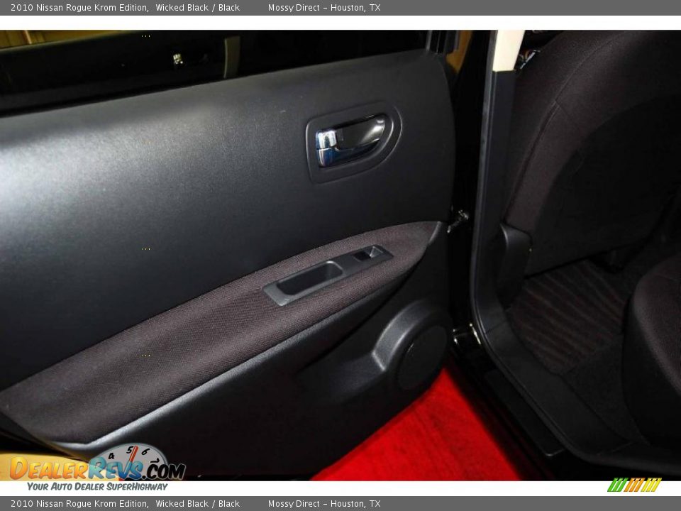 2010 Nissan Rogue Krom Edition Wicked Black / Black Photo #13
