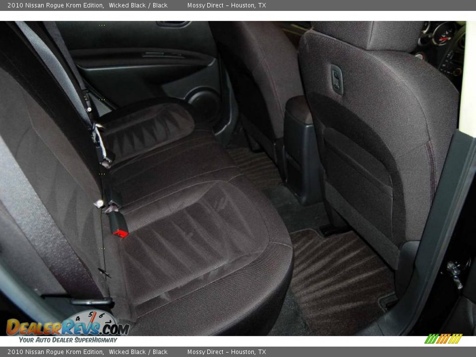 2010 Nissan Rogue Krom Edition Wicked Black / Black Photo #17
