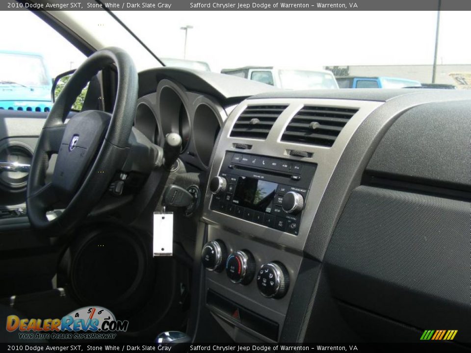2010 Dodge Avenger SXT Stone White / Dark Slate Gray Photo #21