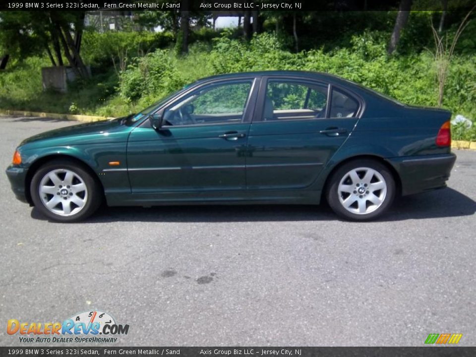 Fern Green Metallic 1999 BMW 3 Series 323i Sedan Photo #2