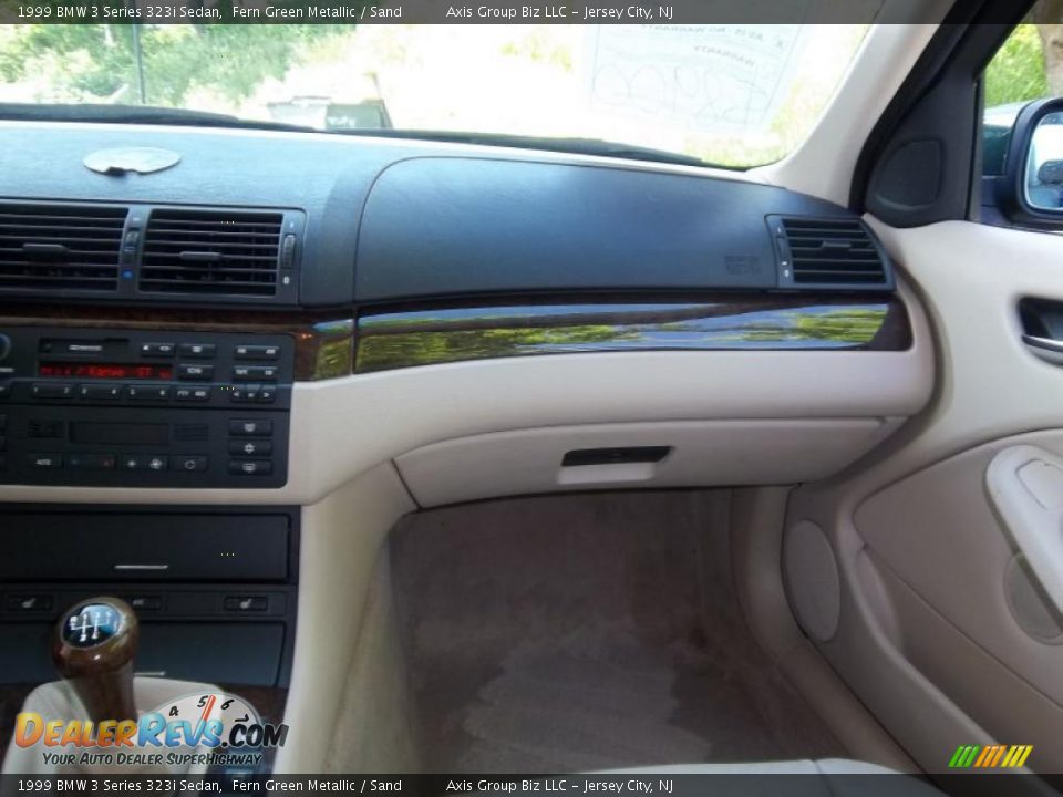 1999 BMW 3 Series 323i Sedan Fern Green Metallic / Sand Photo #17