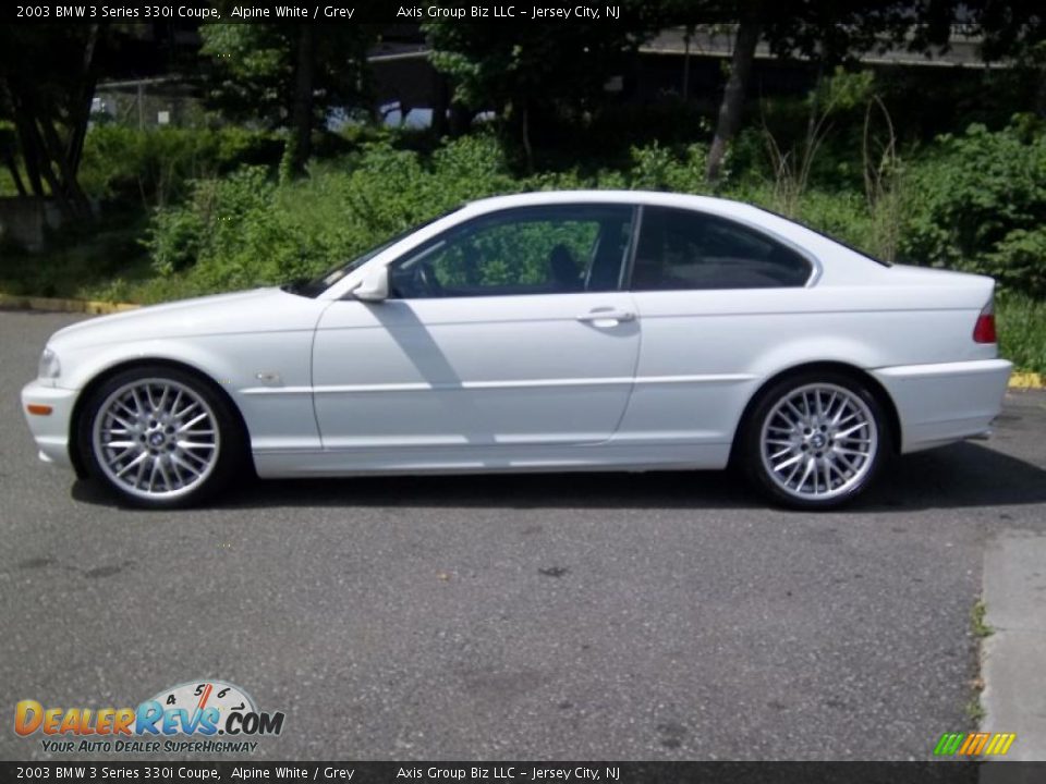Alpine White 2003 BMW 3 Series 330i Coupe Photo #2