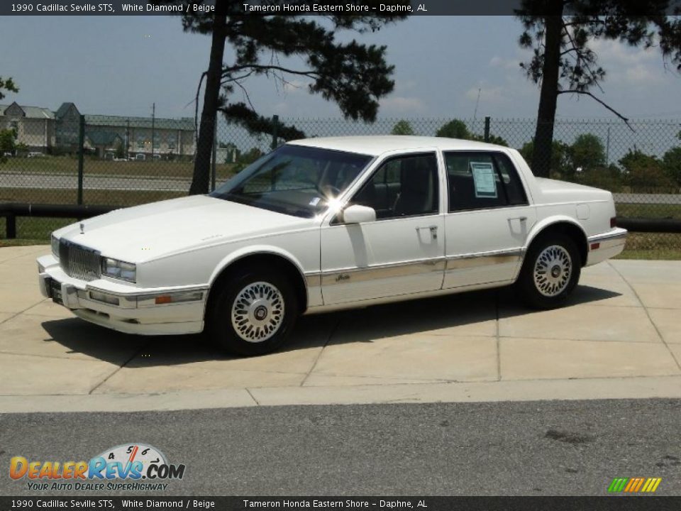 1990 Cadillac Seville STS White Diamond / Beige Photo #9
