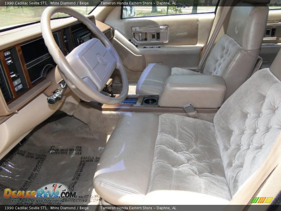 Beige Interior - 1990 Cadillac Seville STS Photo #11