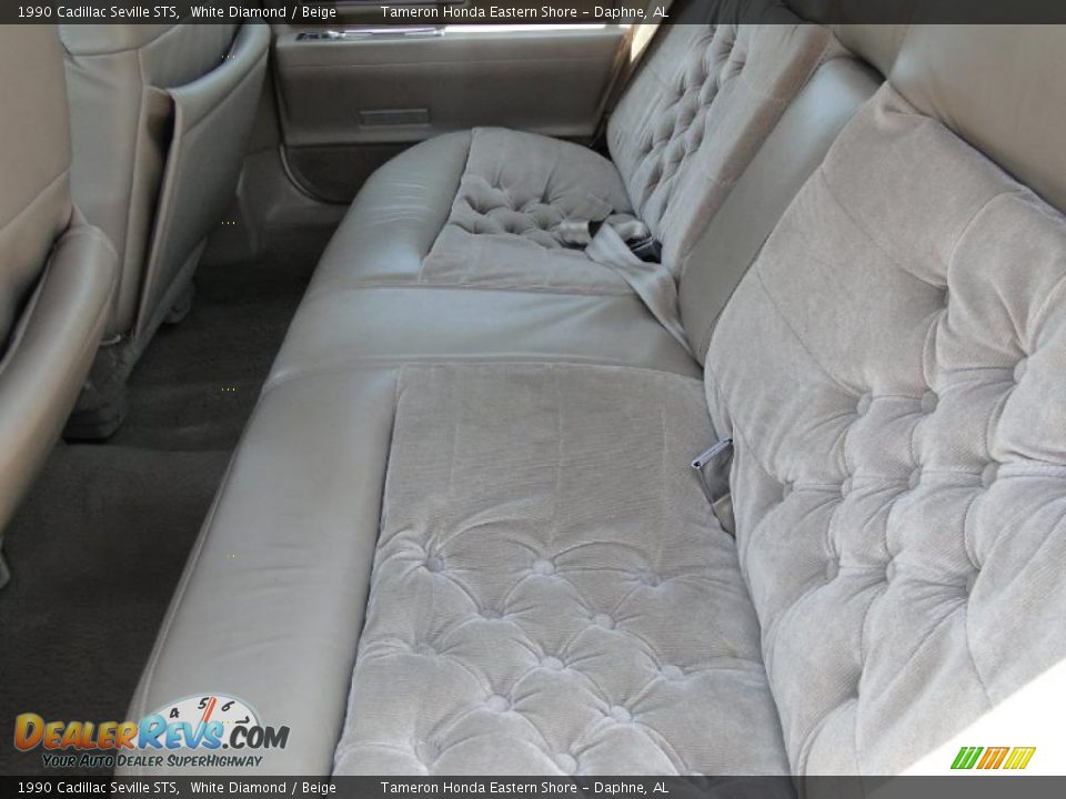 Beige Interior - 1990 Cadillac Seville STS Photo #27