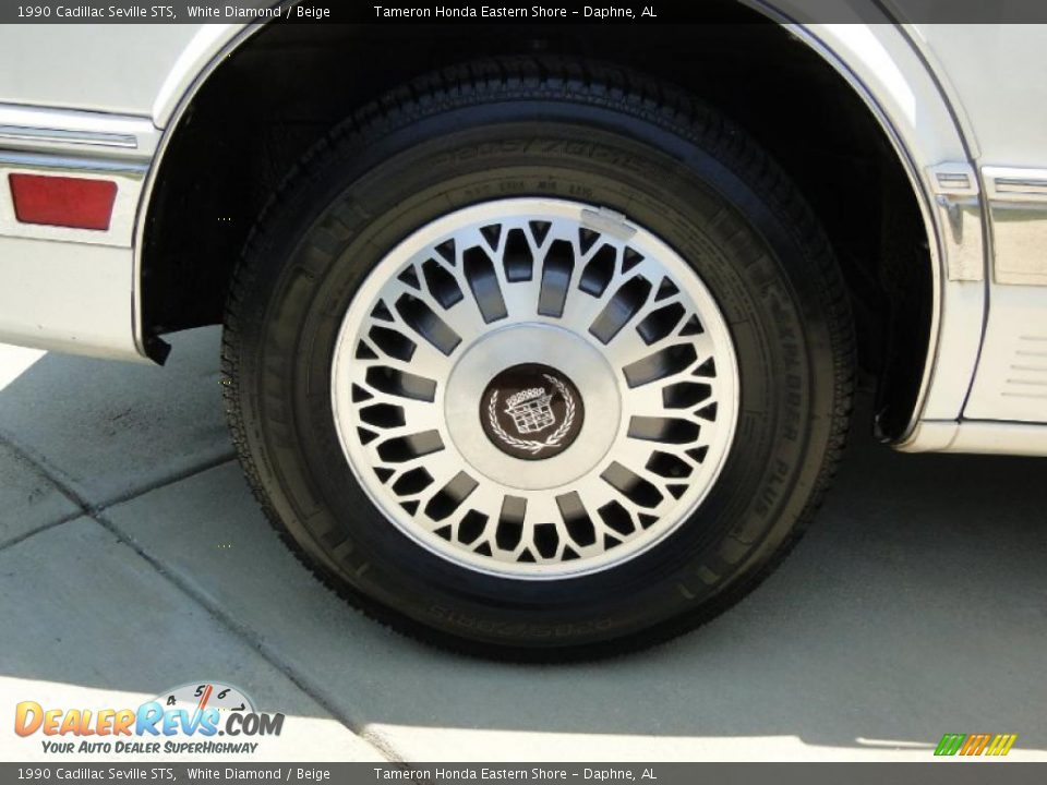 1990 Cadillac Seville STS Wheel Photo #34