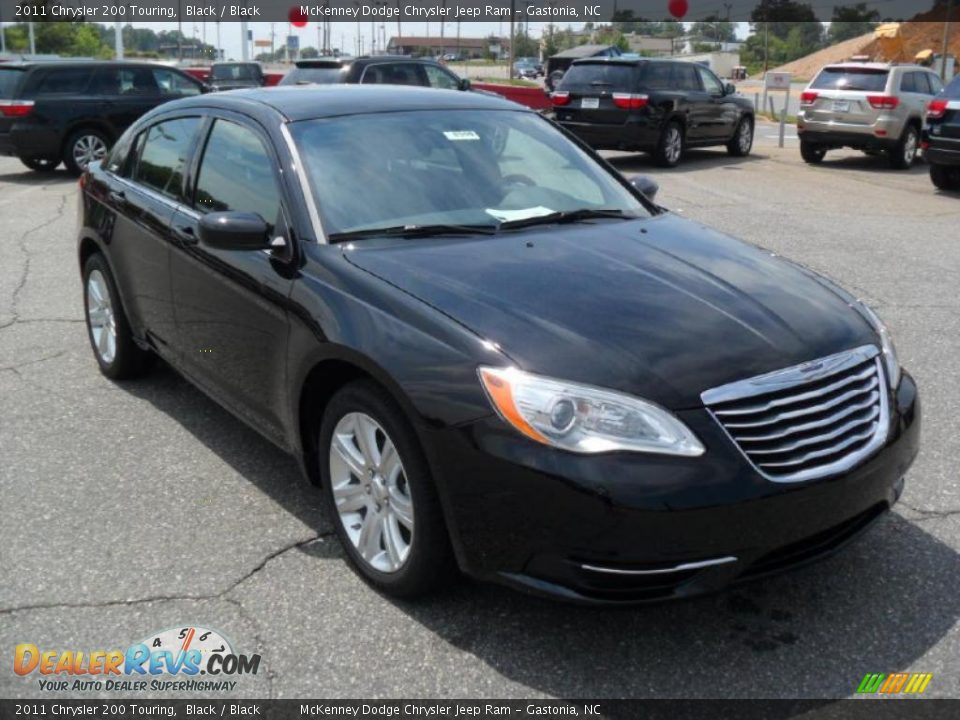 2011 Chrysler 200 Touring Black / Black Photo #5