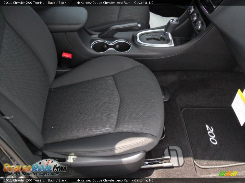 2011 Chrysler 200 Touring Black / Black Photo #18