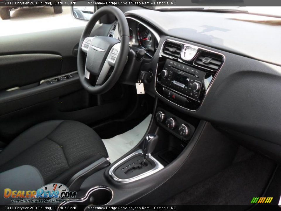 2011 Chrysler 200 Touring Black / Black Photo #19