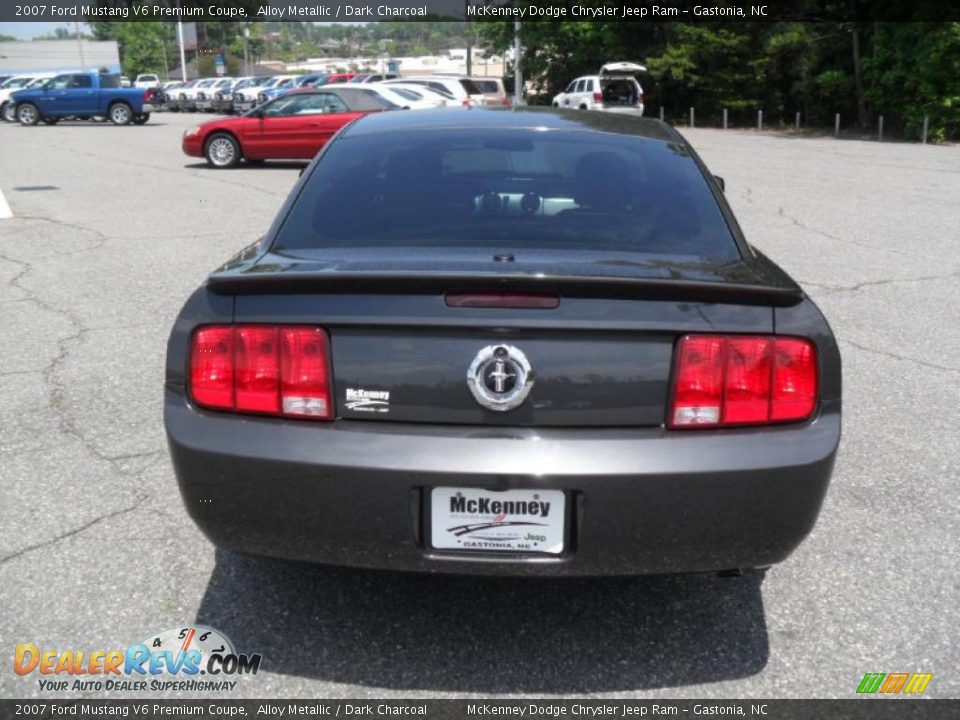 2007 Ford Mustang V6 Premium Coupe Alloy Metallic / Dark Charcoal Photo #3