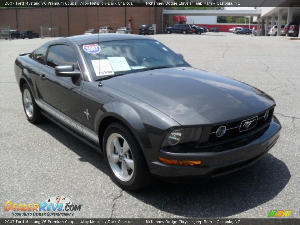 2007 Ford Mustang V6 Premium Coupe Alloy Metallic / Dark Charcoal Photo #5