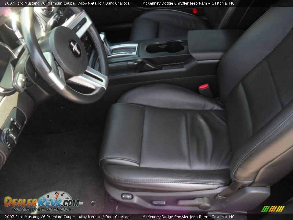 2007 Ford Mustang V6 Premium Coupe Alloy Metallic / Dark Charcoal Photo #7
