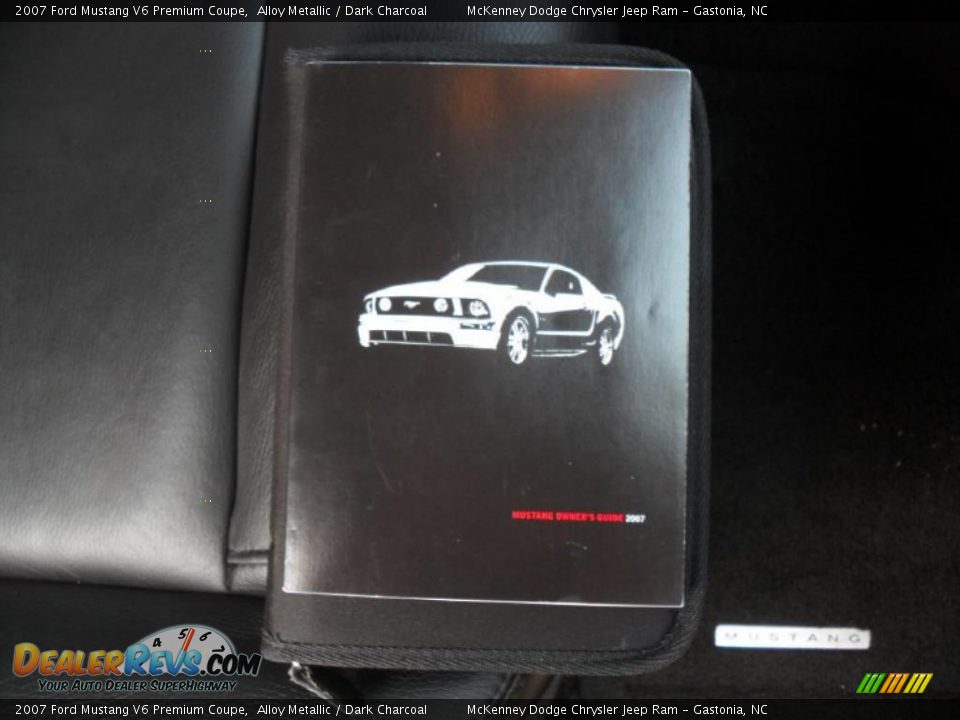 2007 Ford Mustang V6 Premium Coupe Alloy Metallic / Dark Charcoal Photo #20