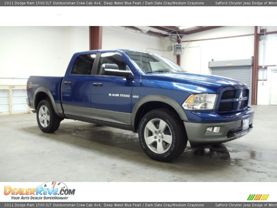 2011 Dodge Ram 1500 SLT Outdoorsman Crew Cab 4x4 Deep Water Blue Pearl / Dark Slate Gray/Medium Graystone Photo #3