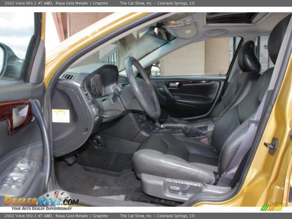 2002 Volvo S60 2.4T AWD Maya Gold Metallic / Graphite Photo #5