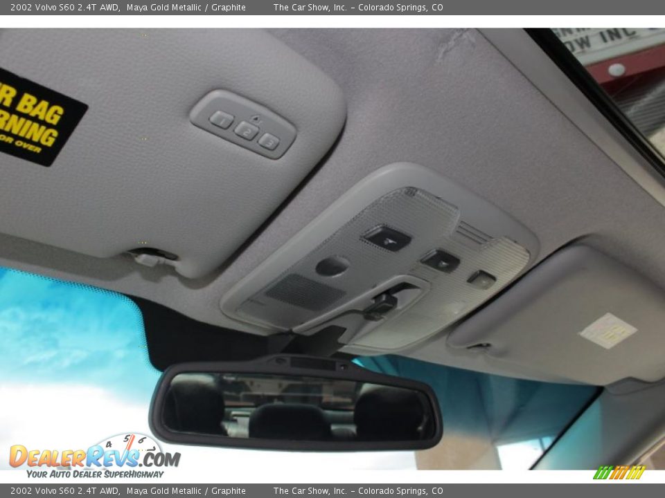 2002 Volvo S60 2.4T AWD Maya Gold Metallic / Graphite Photo #9