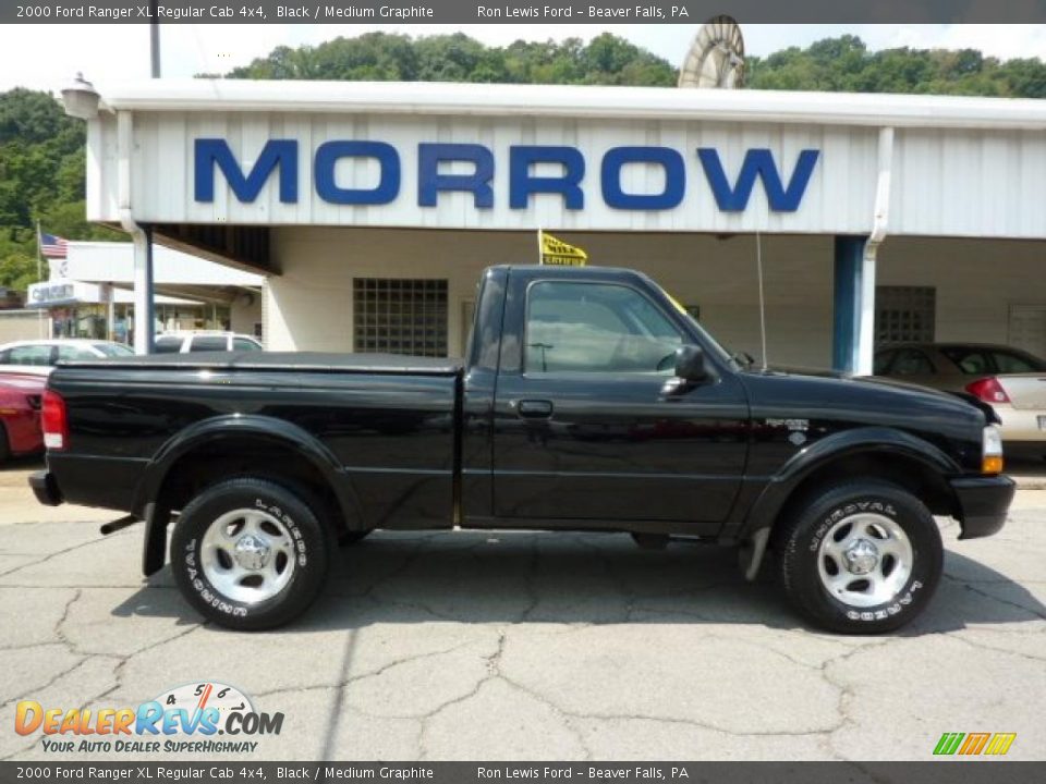 2000 Ford Ranger XL Regular Cab 4x4 Black / Medium Graphite Photo #1