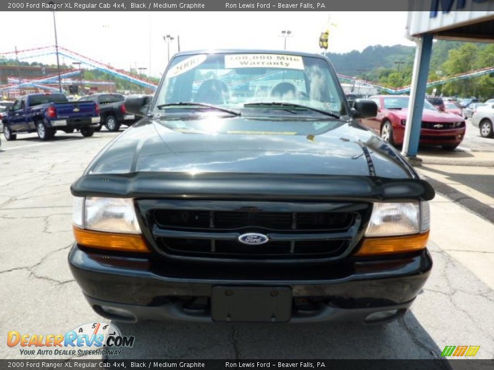 2000 Ford Ranger XL Regular Cab 4x4 Black / Medium Graphite Photo #4