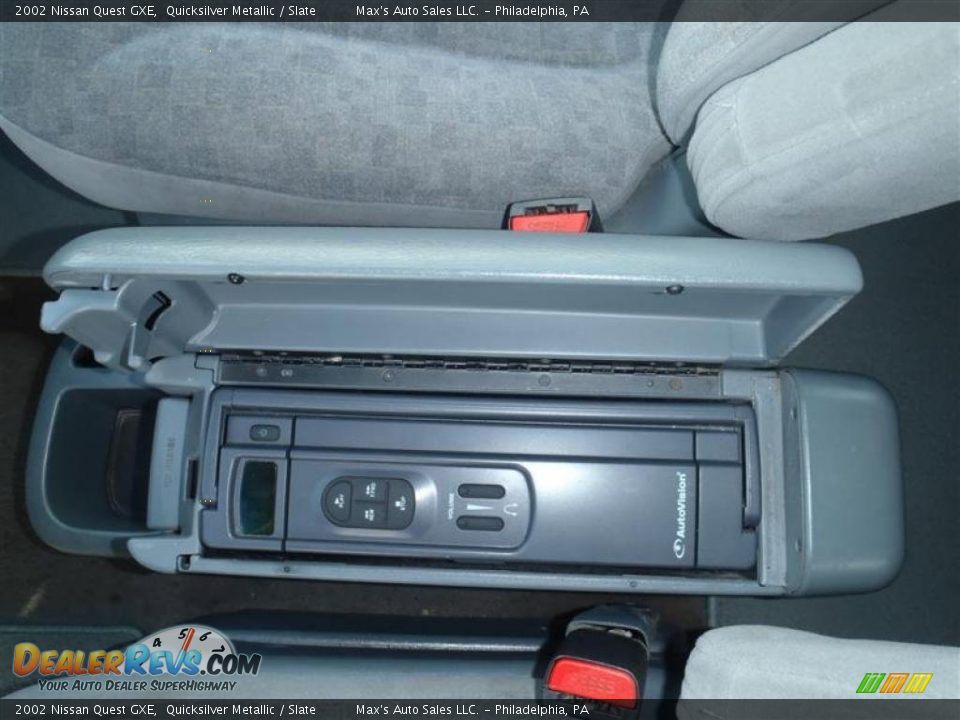 2002 Nissan Quest GXE Quicksilver Metallic / Slate Photo #32