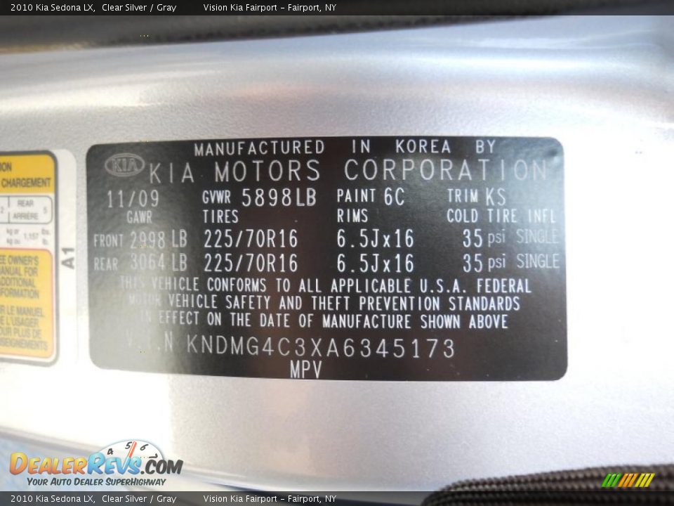 2010 Kia Sedona LX Clear Silver / Gray Photo #26