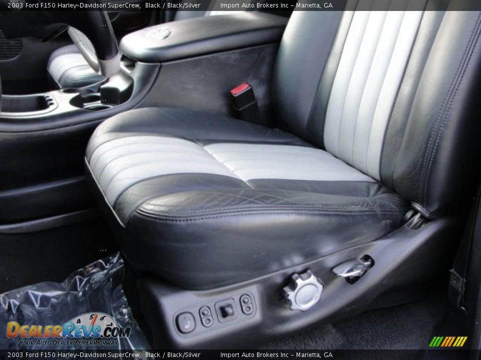 Black/Silver Interior - 2003 Ford F150 Harley-Davidson SuperCrew Photo #14
