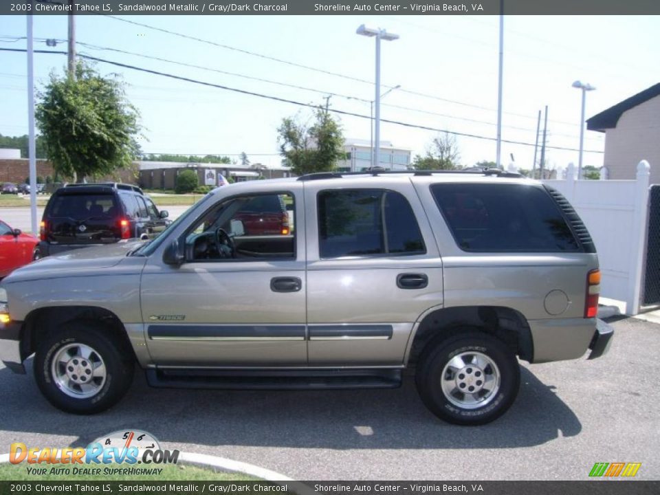 2003 Chevrolet Tahoe LS Sandalwood Metallic / Gray/Dark Charcoal Photo #2