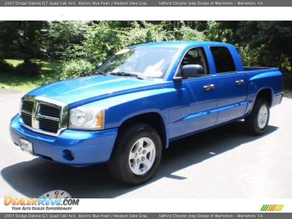 2007 Dodge Dakota SLT Quad Cab 4x4 Electric Blue Pearl / Medium Slate Gray Photo #1