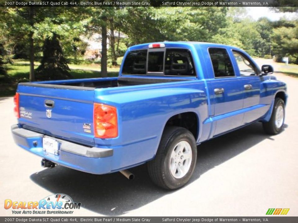 2007 Dodge Dakota SLT Quad Cab 4x4 Electric Blue Pearl / Medium Slate Gray Photo #3