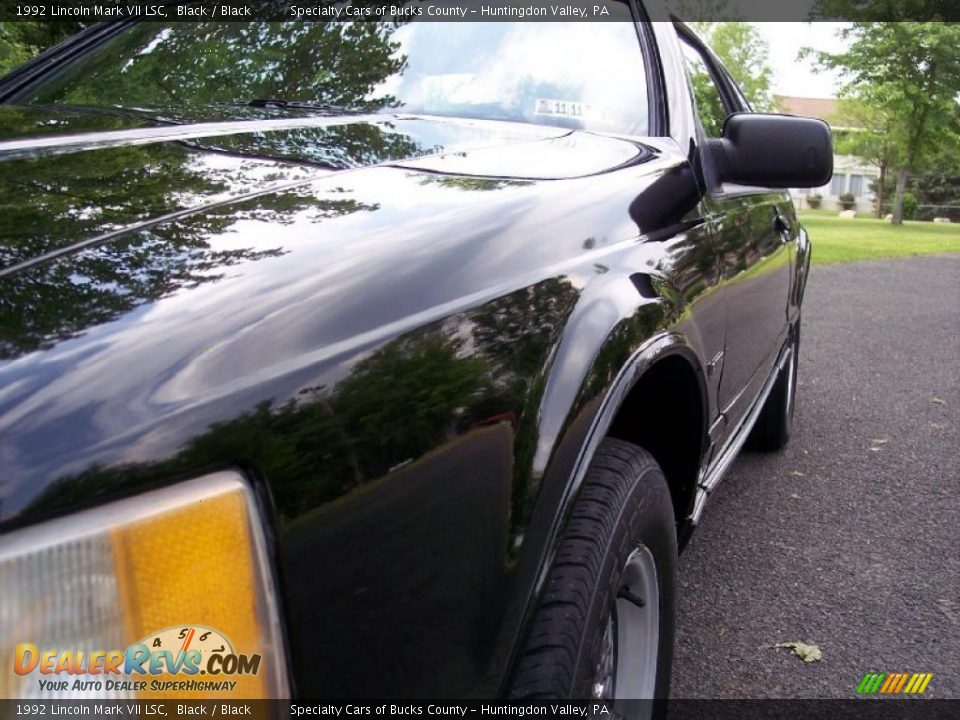 1992 Lincoln Mark VII LSC Black / Black Photo #21