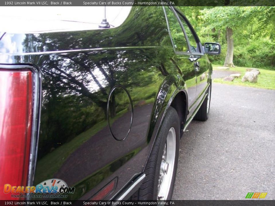 1992 Lincoln Mark VII LSC Black / Black Photo #24