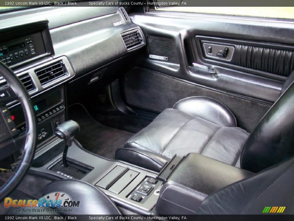 Black Interior - 1992 Lincoln Mark VII LSC Photo #33