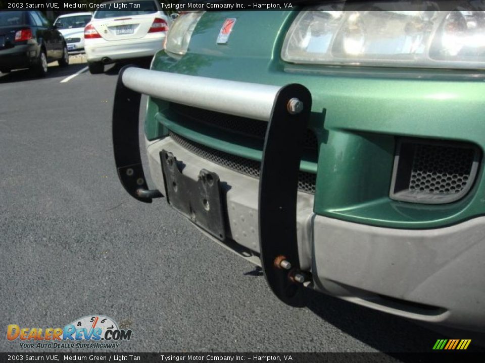 2003 Saturn VUE Medium Green / Light Tan Photo #18