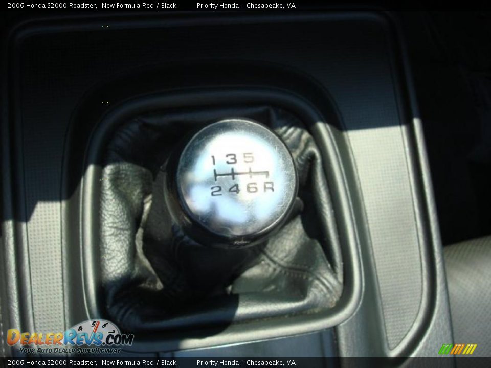 2006 Honda S2000 Roadster Shifter Photo #19