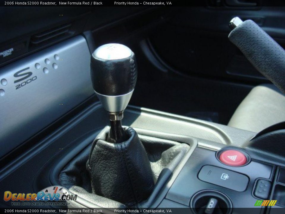 2006 Honda S2000 Roadster Shifter Photo #20