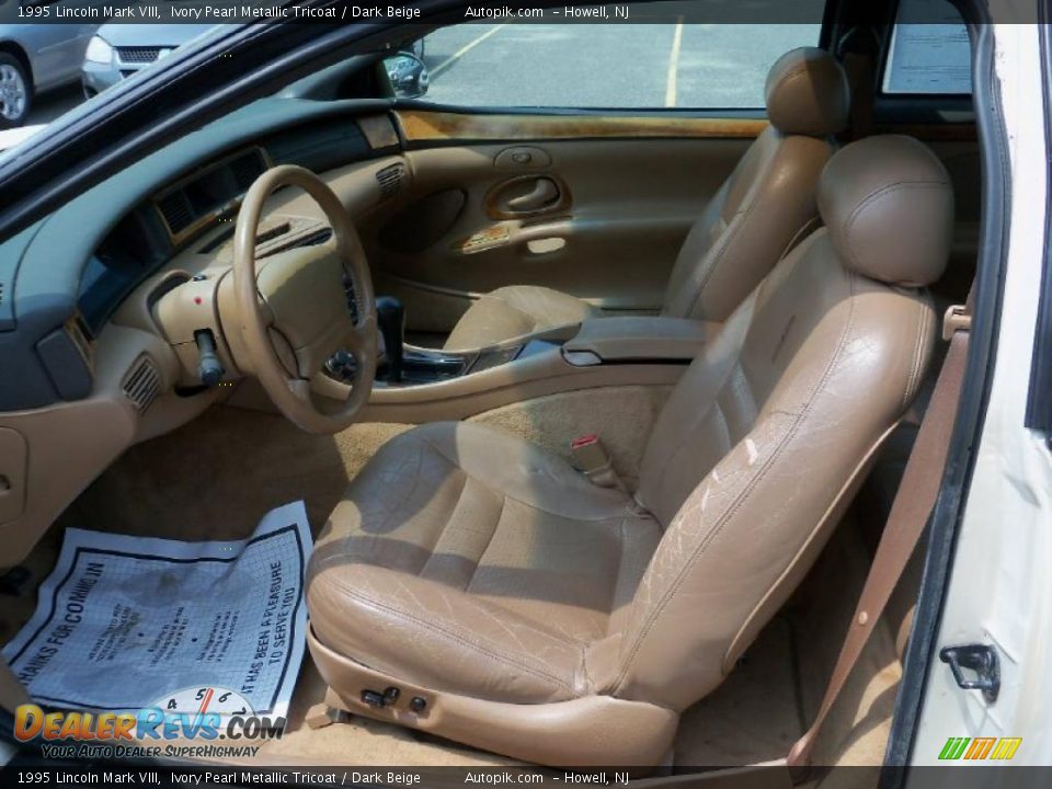 1995 Lincoln Mark VIII Ivory Pearl Metallic Tricoat / Dark Beige Photo #9