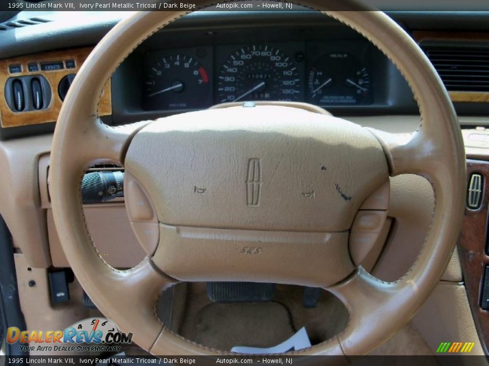 1995 Lincoln Mark VIII Ivory Pearl Metallic Tricoat / Dark Beige Photo #11