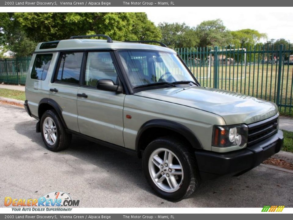 Vienna Green 2003 Land Rover Discovery S Photo #11