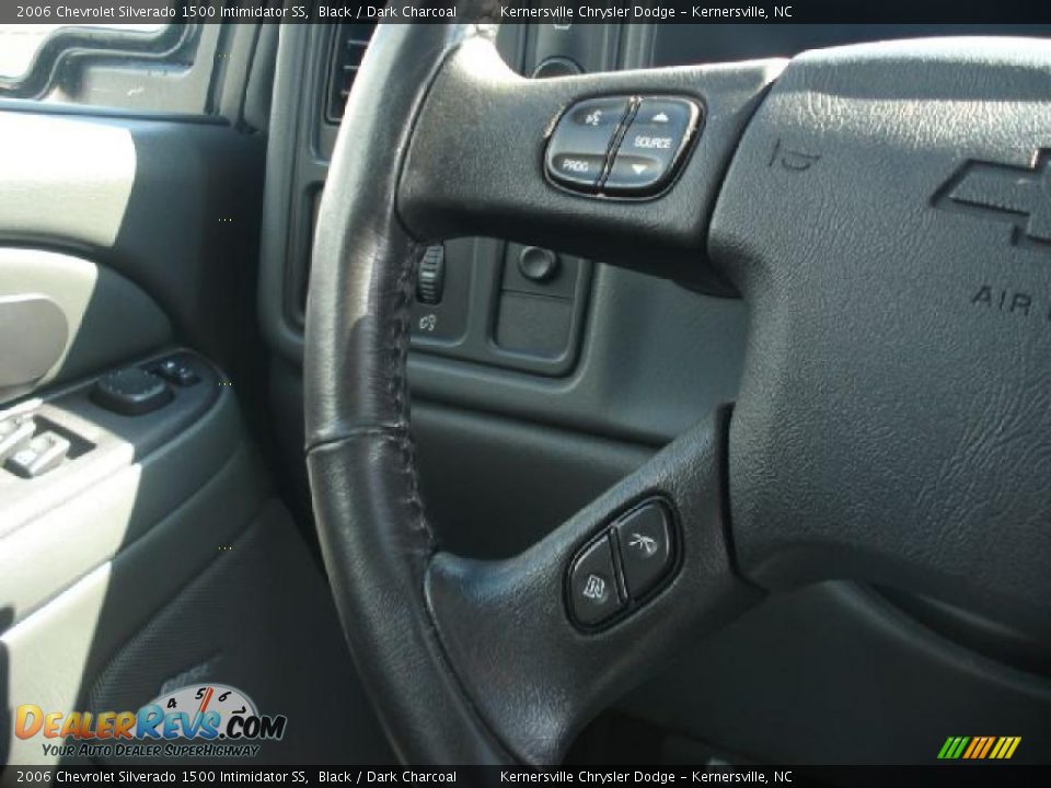 2006 Chevrolet Silverado 1500 Intimidator SS Black / Dark Charcoal Photo #27