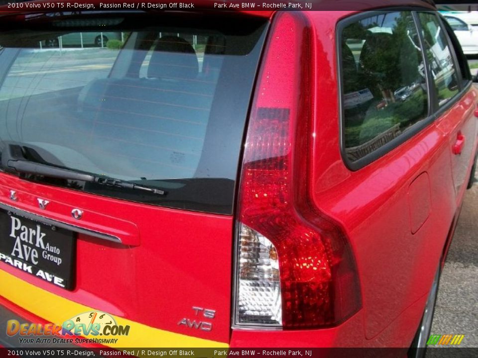 2010 Volvo V50 T5 R-Design Passion Red / R Design Off Black Photo #22
