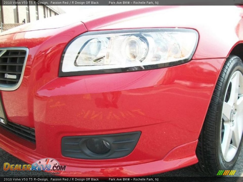 2010 Volvo V50 T5 R-Design Passion Red / R Design Off Black Photo #30
