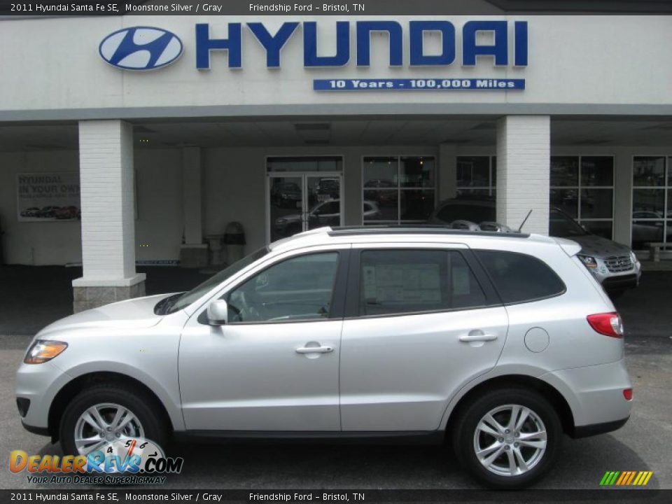 2011 Hyundai Santa Fe SE Moonstone Silver / Gray Photo #1