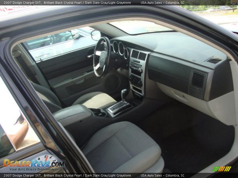 2007 Dodge Charger SXT Brilliant Black Crystal Pearl / Dark Slate Gray/Light Graystone Photo #7