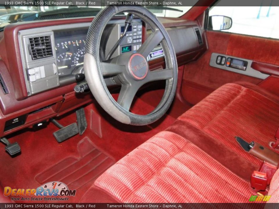 Red Interior - 1993 GMC Sierra 1500 SLE Regular Cab Photo #12