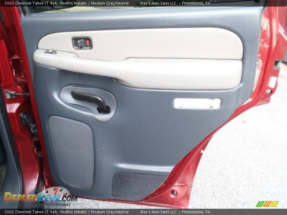 2002 Chevrolet Tahoe LT 4x4 Redfire Metallic / Medium Gray/Neutral Photo #33