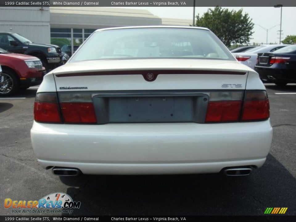 1999 Cadillac Seville STS White Diamond / Oatmeal Photo #4
