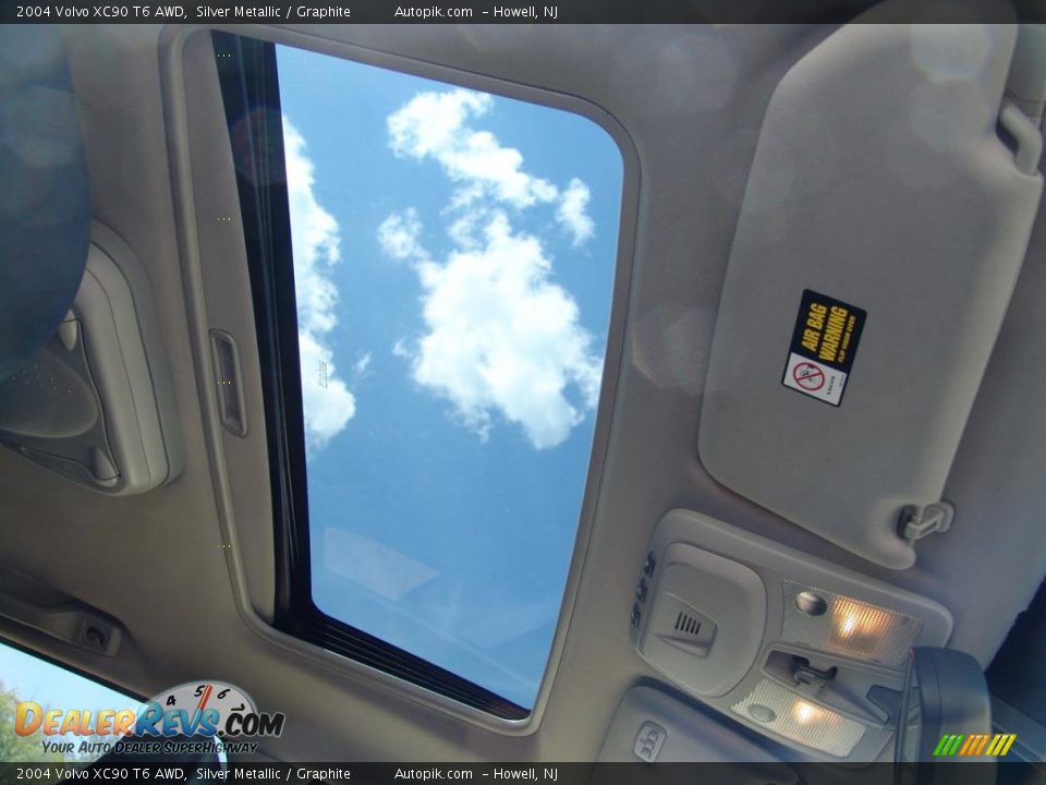 2004 Volvo XC90 T6 AWD Silver Metallic / Graphite Photo #27