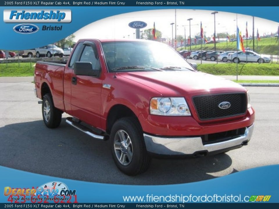 2005 Ford F150 XLT Regular Cab 4x4 Bright Red / Medium Flint Grey Photo #4