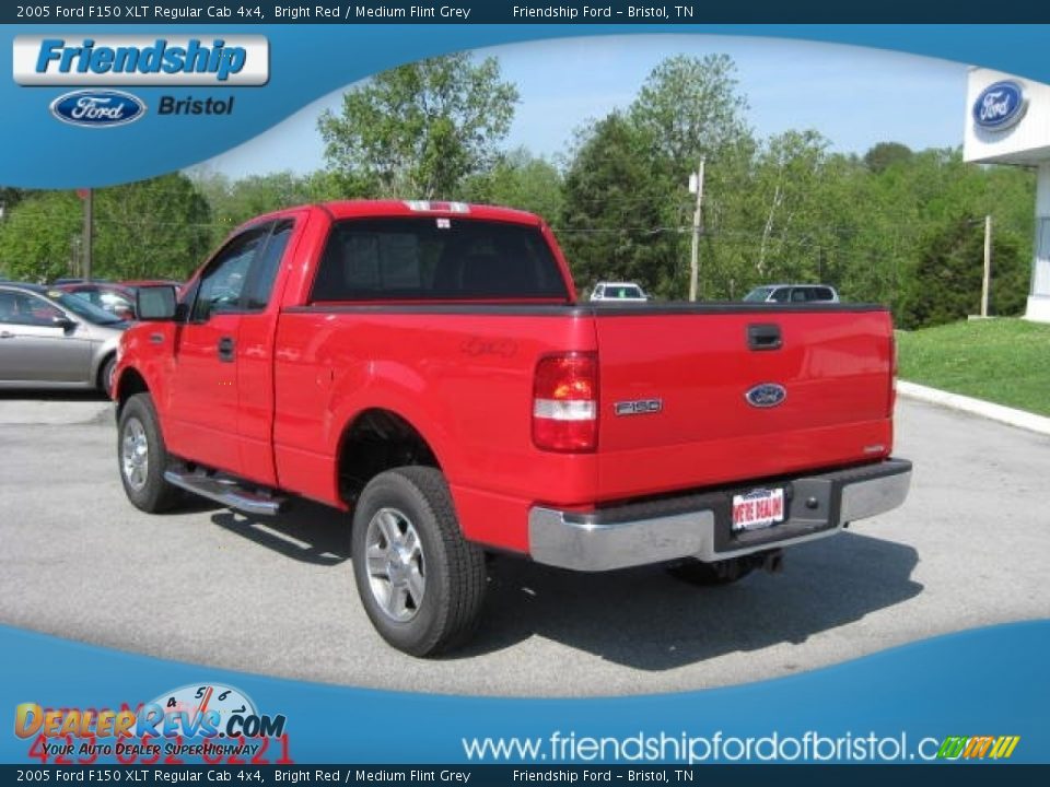 2005 Ford F150 XLT Regular Cab 4x4 Bright Red / Medium Flint Grey Photo #8