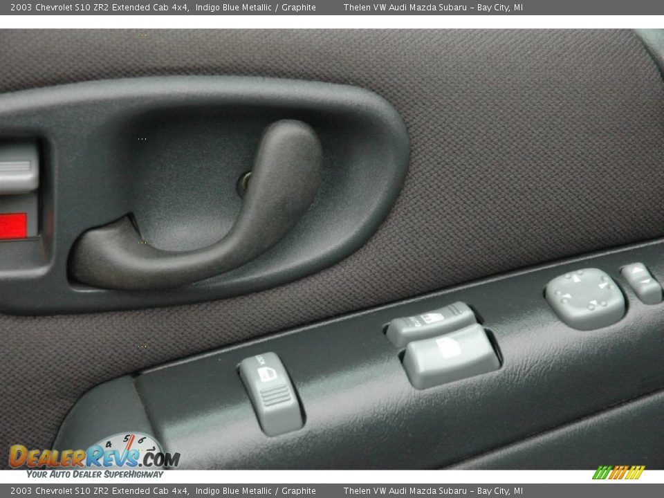 2003 Chevrolet S10 ZR2 Extended Cab 4x4 Indigo Blue Metallic / Graphite Photo #11